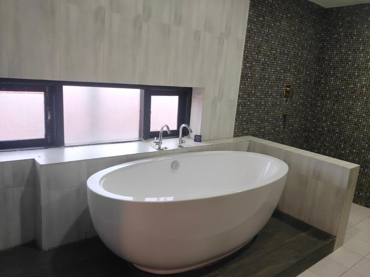 Pashupati Boutique Hotel & Spa Katmandu Eksteriør bilde